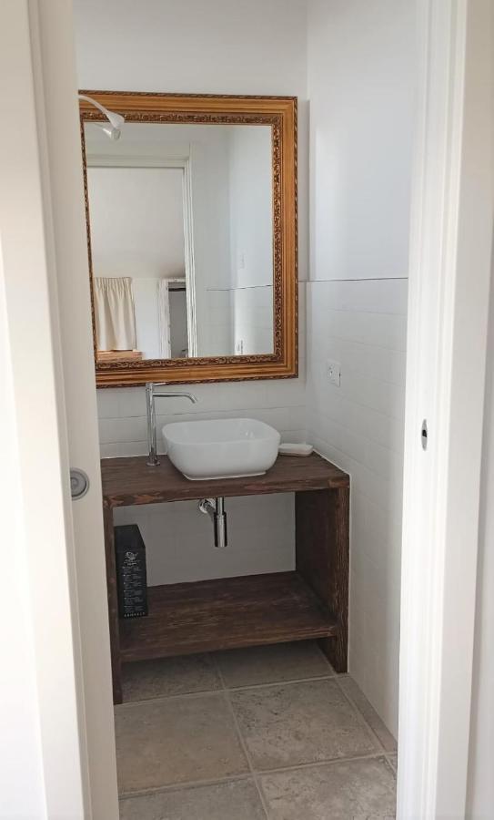B&B Adama Atena Lucana Esterno foto