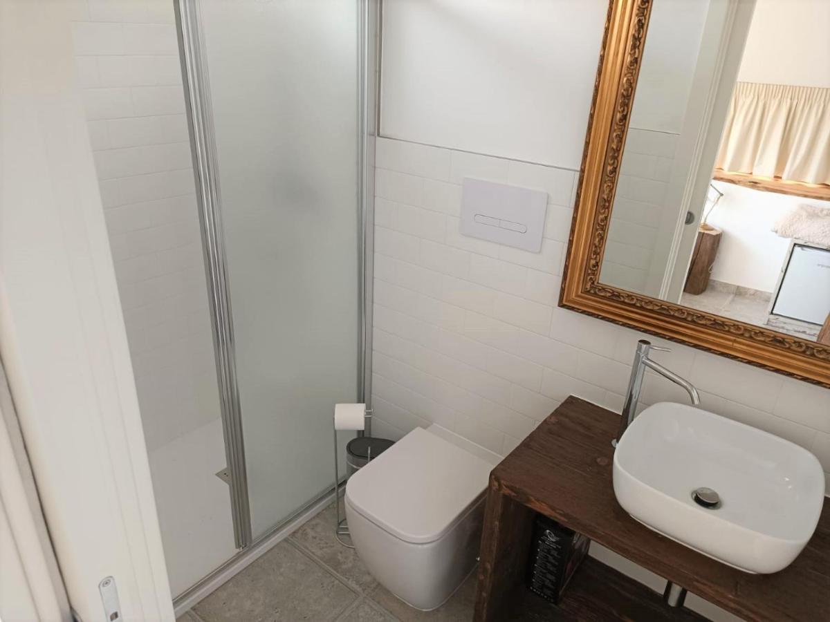 B&B Adama Atena Lucana Esterno foto
