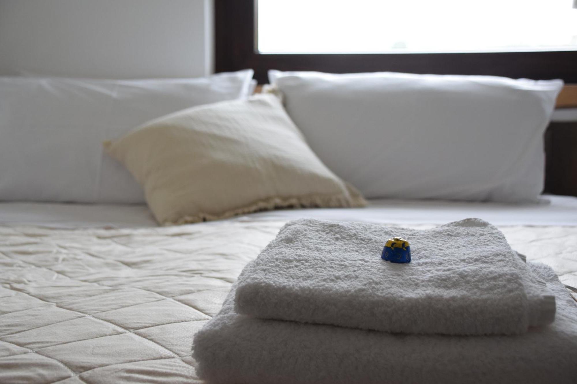 B&B Adama Atena Lucana Esterno foto
